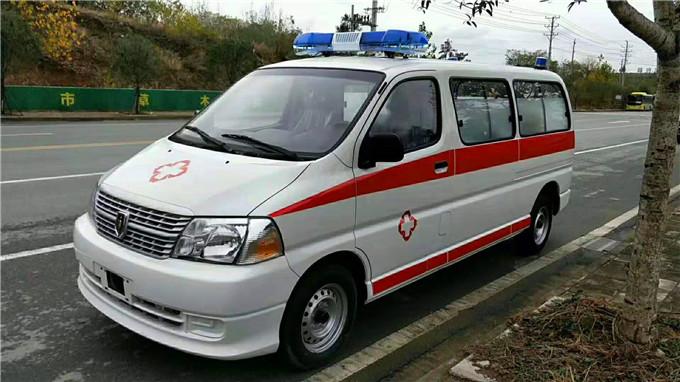 炉霍县丰田海狮救护车